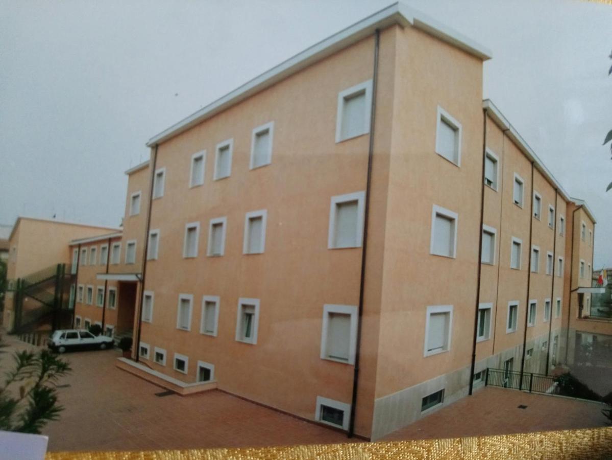 Casapaceebene Hotell San Giovanni Rotondo Eksteriør bilde